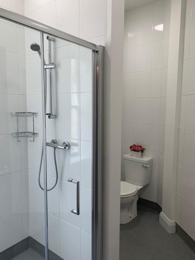 Lanigan'S Accommodation كيلكيني المظهر الخارجي الصورة