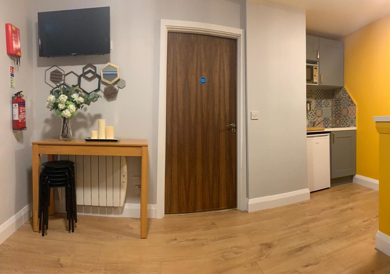 Lanigan'S Accommodation كيلكيني المظهر الخارجي الصورة
